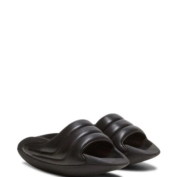 🚨 BRAND NEW BALMAIN B-IT SLIDES 🚨 - Picture 1 of 4